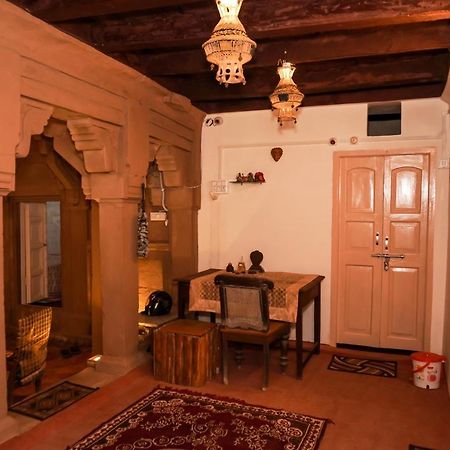 فندق فاراناسيفي  Narayana Haveli المظهر الخارجي الصورة